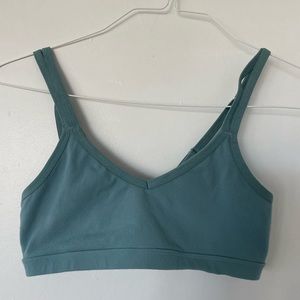 Beyond Yoga Bra in Blue size Small